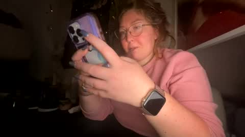 Snapshot of thesashadomme chatting on December 24, 2024, 2:43 am The Sasha Domme online show from December 24, 2024, 2:43 am