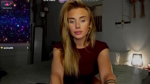 Selina Kyle online show from January 6, 2025, 5:30 am