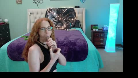 TheSexualDragon online show from September 19, 2025, 4:18 pm