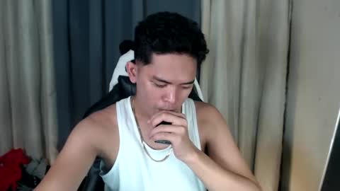 Snapshot of thesexualizer chatting on January 8, 2025, 2:14 am jae online show from January 8, 2025, 2:14 am