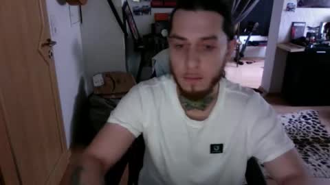 Snapshot of theshowercock chatting on October 11, 2025, 11:20 am theshowercock online show from October 11, 2025, 11:20 am