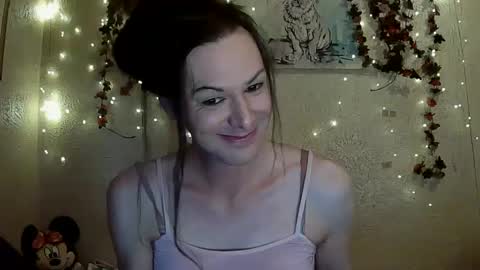 Snapshot of thesillymillie chatting on January 3, 2025, 8:32 pm sillymillie0 online show from January 3, 2025, 8:32 pm