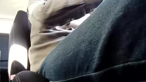 Snapshot of thesixpack_ chatting on September 9, 2025, 12:37 pm thesixpack_ online show from September 9, 2025, 12:37 pm