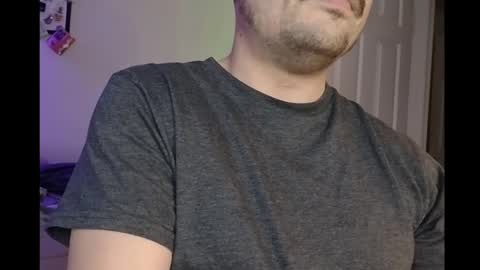 Snapshot of thesweetratguy chatting on December 17, 2024, 4:23 am thesweetratguy online show from December 17, 2024, 4:23 am