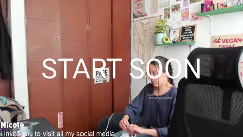 Nicole online show from March 5, 2025, 8:10 pm