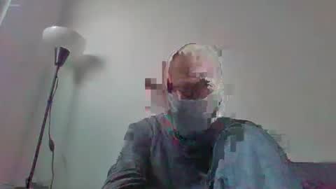 Scarf guy online show from February 26, 2025, 4:45 pm
