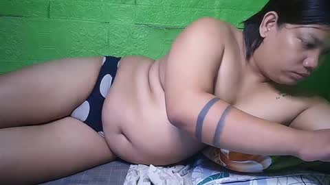 Snapshot of thewildtop chatting on October 12, 2025, 11:04 pm chubbysweetsexybitch online show from October 12, 2025, 11:04 pm