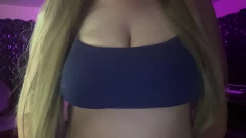 The Wild Wonderland online show from November 18, 2025, 12:49 am