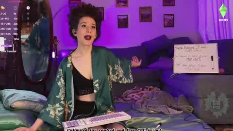 Snapshot of thewillownest chatting on November 16, 2025, 3:06 pm thewillownest online show from November 16, 2025, 3:06 pm