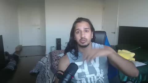 Snapshot of theworldisavampire2 chatting on September 18, 2025, 9:50 pm theworldisavampire2 online show from September 18, 2025, 9:50 pm