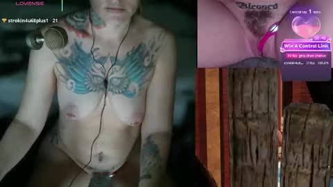 Snapshot of theybae chatting on January 18, 2026, 12:53 pm B A E online show from January 18, 2026, 12:53 pm