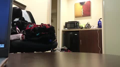 EslosLushes online show from September 13, 2025, 7:30 am