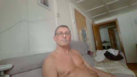 thhe13 online show from January 5, 2025, 12:31 pm