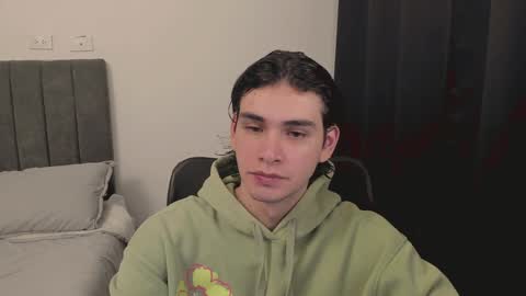 thiaan__ online show from December 23, 2024, 11:17 pm