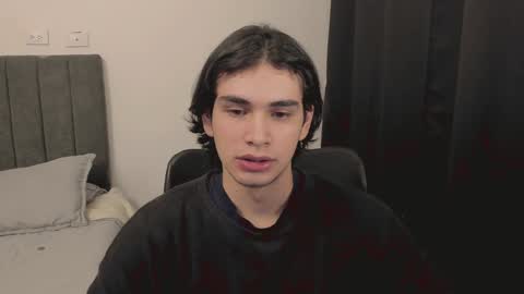 thiaan__ online show from December 30, 2024, 2:20 am