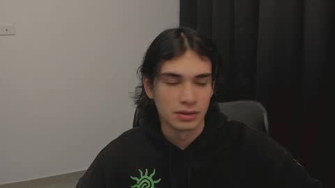 thiaan__ online show from February 22, 2025, 12:16 am