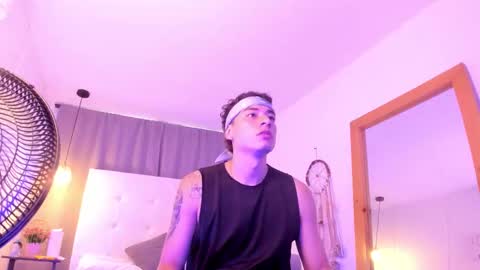 Snapshot of thiago_2003_ chatting on March 27, 2026, 12:38 pm Thiago online show from March 27, 2026, 12:38 pm