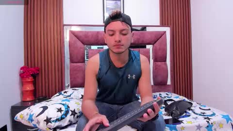 Thiago online show from December 17, 2025, 2:06 am