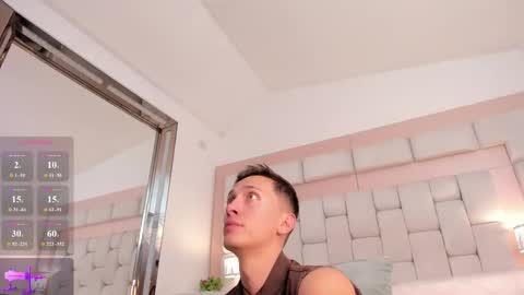 SanThiago online show from March 27, 2026, 8:30 pm