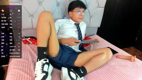 thiago online show from September 25, 2025, 1:04 pm