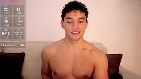 Snapshot of thiago_l chatting on February 23, 2025, 6:34 pm Just Thiago online show from February 23, 2025, 6:34 pm