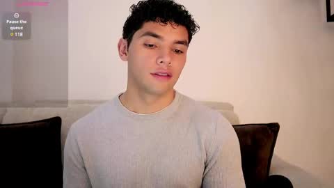 Snapshot of thiago_l chatting on February 28, 2025, 4:20 pm Just Thiago online show from February 28, 2025, 4:20 pm