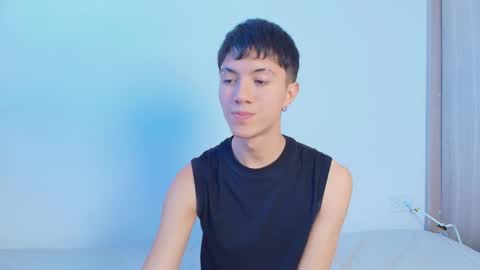 thiago_n_sam online show from September 20, 2025, 9:16 pm