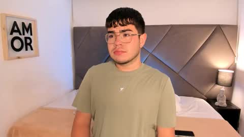 Snapshot of thiago_occonor chatting on October 29, 2025, 1:02 pm thiago_occonor online show from October 29, 2025, 1:02 pm