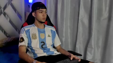 Thiago online show from April 21, 2026, 9:06 pm
