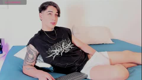 Thiago Winteer online show from May 10, 2026, 5:23 am