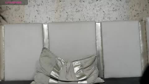 Thiago   online show from December 12, 2024, 12:48 am