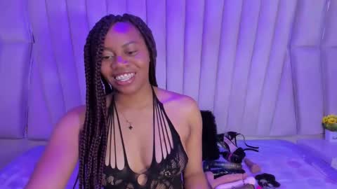 thiana_taylor online show from November 15, 2025, 12:23 pm