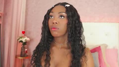 Snapshot of thianalopez chatting on January 17, 2026, 12:21 pm ThianaLopez online show from January 17, 2026, 12:21 pm