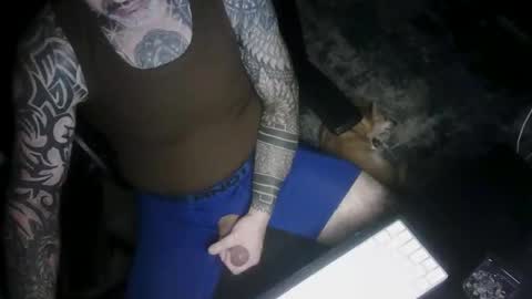 Snapshot of thicchogg chatting on February 20, 2026, 1:35 am thicchogg online show from February 20, 2026, 1:35 am