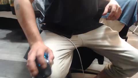 Snapshot of thicdic24 chatting on November 14, 2025, 9:46 pm thicdic24 online show from November 14, 2025, 9:46 pm