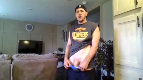 Snapshot of thick_dick11 chatting on June 2, 2026, 4:09 pm Val online show from June 2, 2026, 4:09 pm