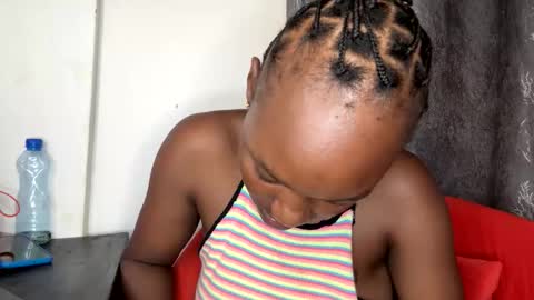 Call me Taliee online show from November 11, 2025, 8:36 am