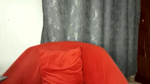 Call me Taliee online show from December 14, 2025, 3:01 am