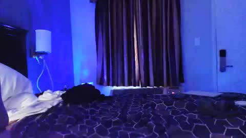 thickascole online show from October 31, 2025, 7:26 pm