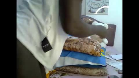 thickassvillageebony online show from April 10, 2026, 7:29 pm