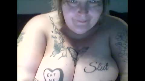 Snapshot of thickdarkangel chatting on May 11, 2026, 6:05 pm thickdarkangel online show from May 11, 2026, 6:05 pm