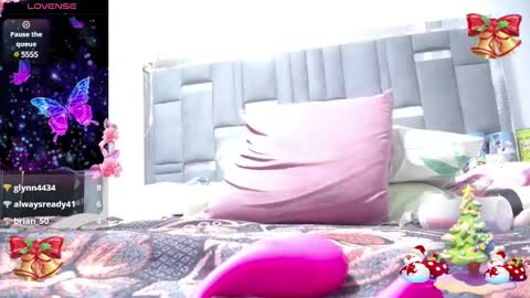 XIOMARA  online show from December 16, 2024, 12:04 am