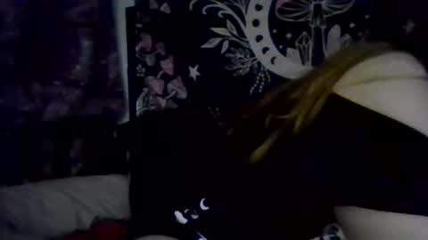 Ariel online show from November 16, 2025, 7:14 am