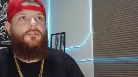 Snapshot of thickhandsomeman chatting on December 13, 2024, 4:11 am ThickHandsomeMan online show from December 13, 2024, 4:11 am