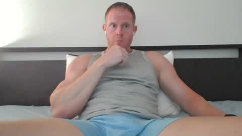 thickkredd8 online show from July 31, 2026, 11:04 pm