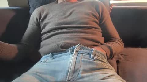 Snapshot of thickrum chatting on October 20, 2025, 8:59 am Thickru online show from October 20, 2025, 8:59 am