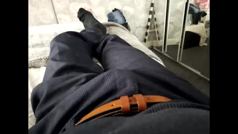 thicksingarters online show from December 4, 2024, 2:26 pm