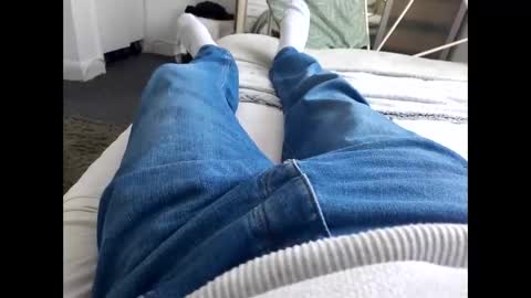 thicksingarters online show from September 28, 2025, 1:05 pm