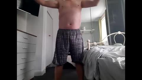 thicksingarters online show from October 3, 2025, 11:07 am