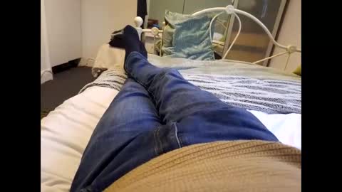 thicksingarters online show from October 9, 2025, 4:38 pm